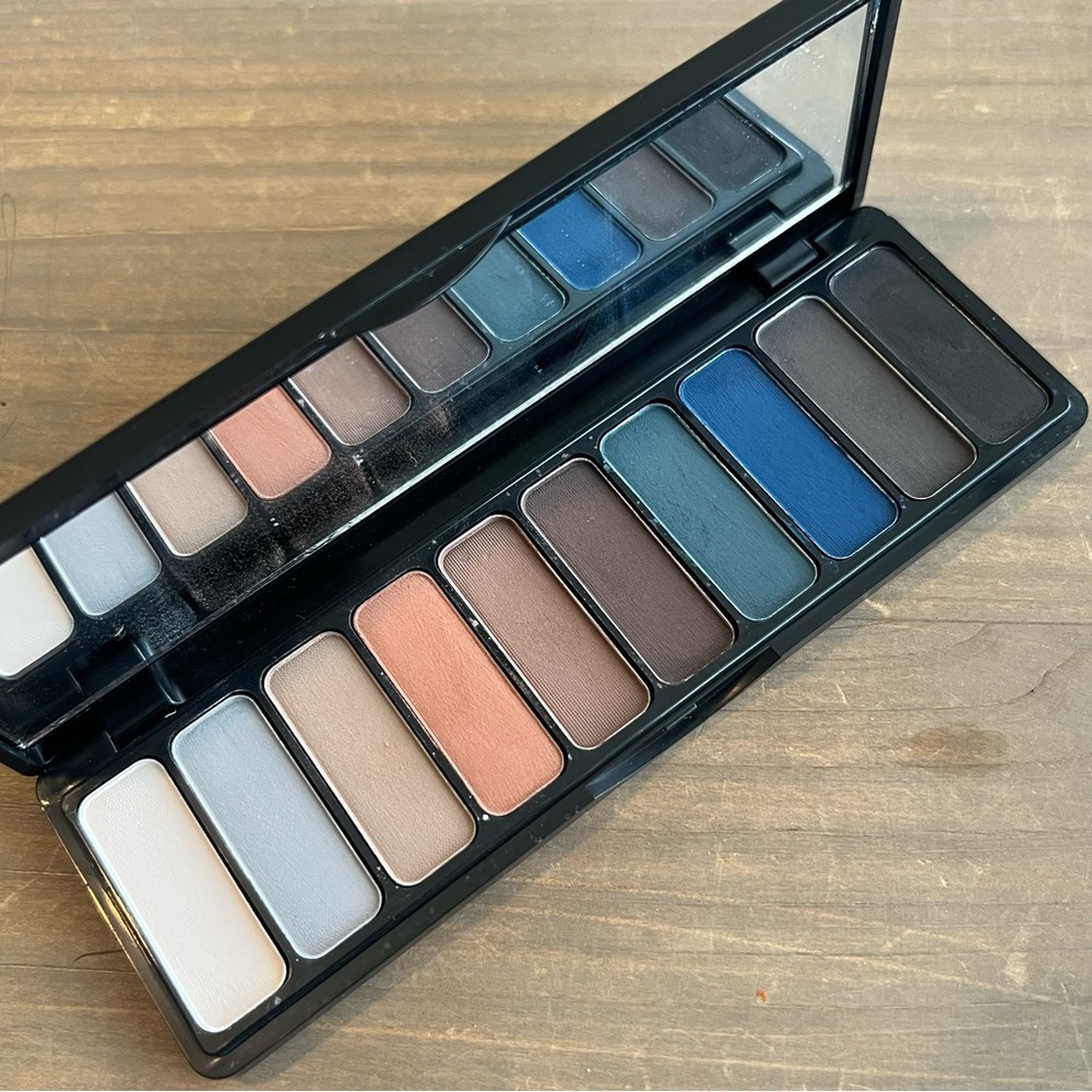 3 for $15 - Elf Mad for Matte Holy Smokes Palette